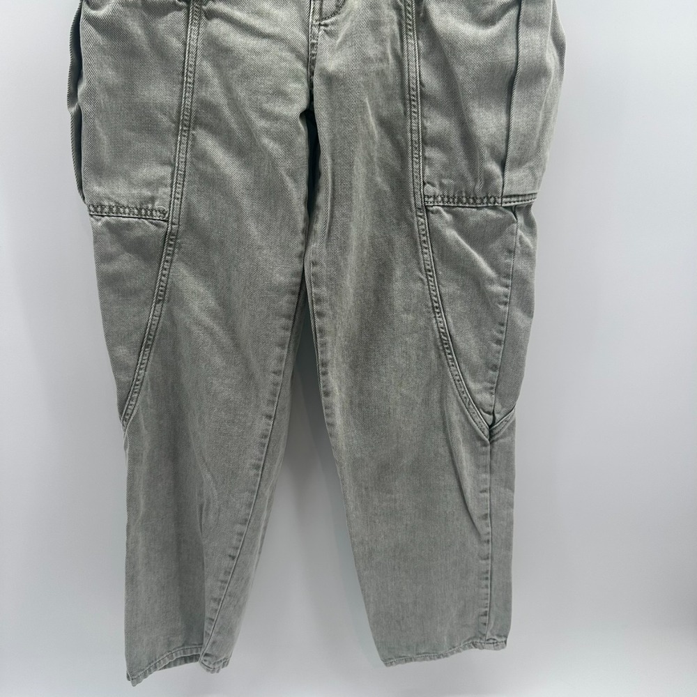 Urban Outfitters Jeans Womens XS Gray Denim Cargo Utility Pockets Outdoor - Picture 2 of 10